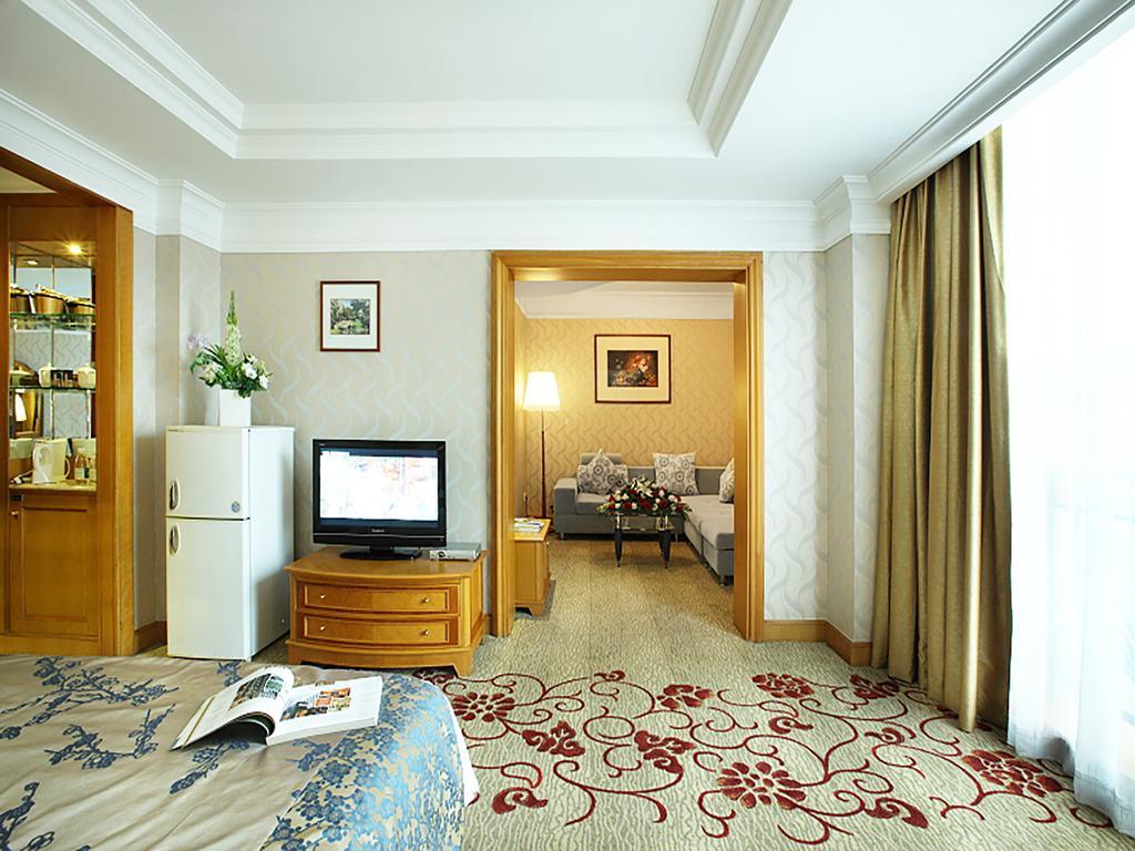 South China Harbour View Hotel Шеньчжень Номер фото